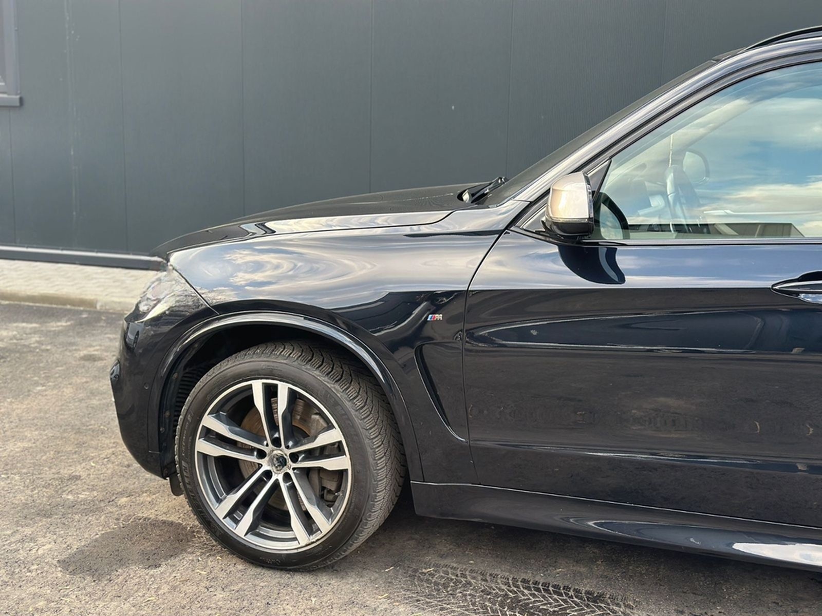 BMW X5 M50 M50d - foto 5