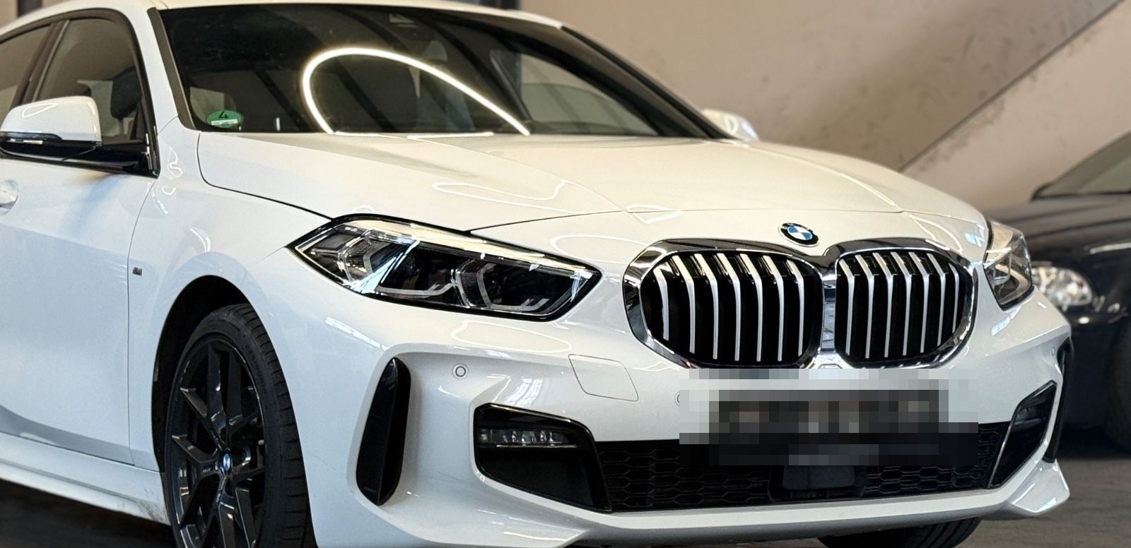 BMW 118 i M Sport foto 2