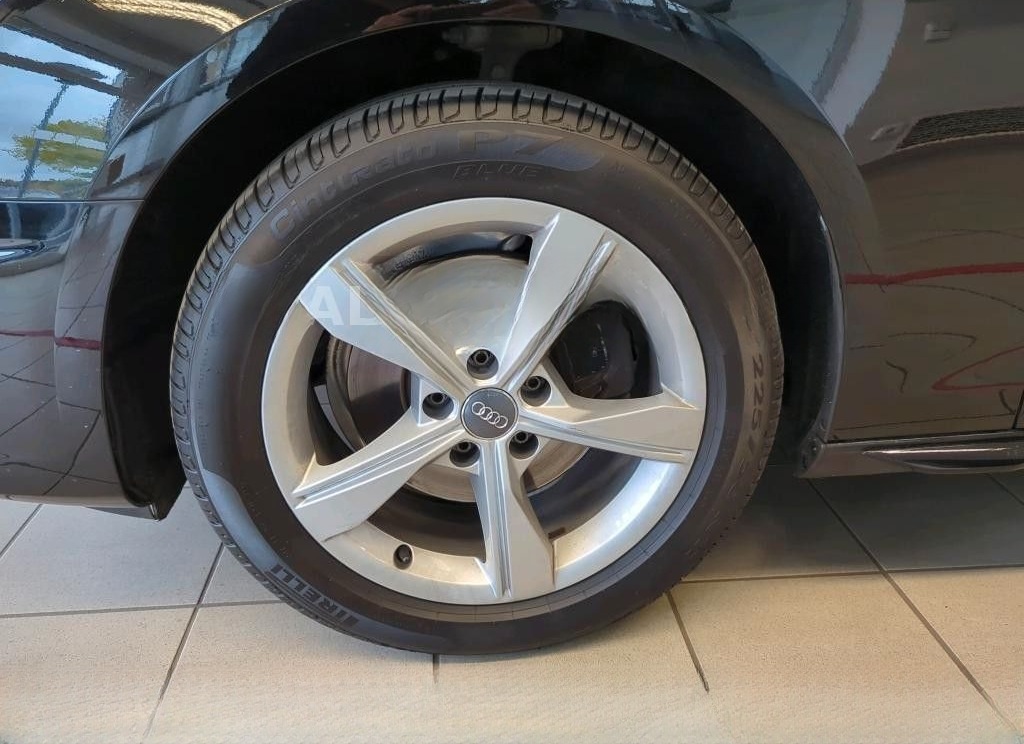 Audi A4 Avant AUTOMATIK *1.HAND*TÜV NEU*SCHECKHEFT* foto 9