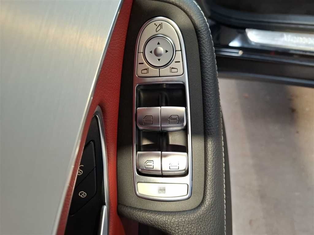 Mercedes-Benz GLC 300 de AMG-Line 4MATIC 9G-tronic Business foto 17