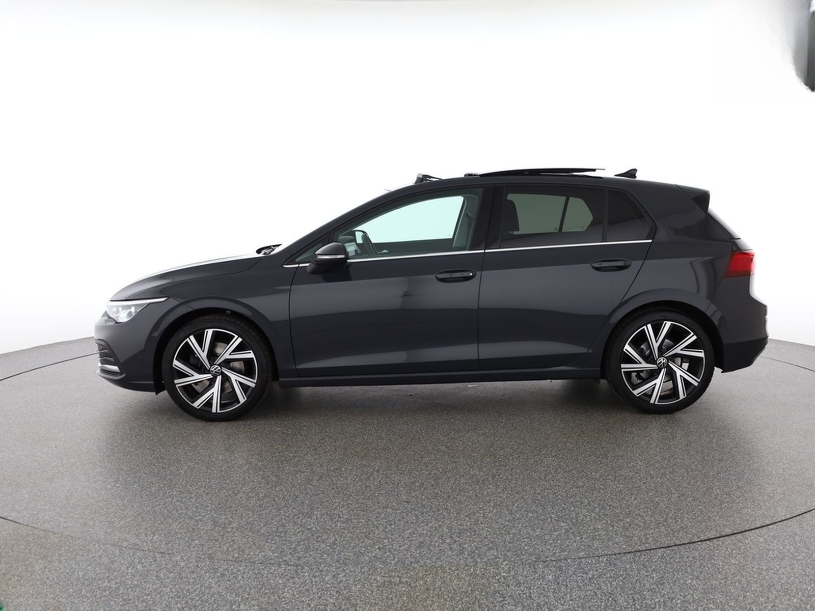 Volkswagen Golf VIII 1.5 eTSI STYLE MATRIX,STANDHZ,HUD,ACC foto 2