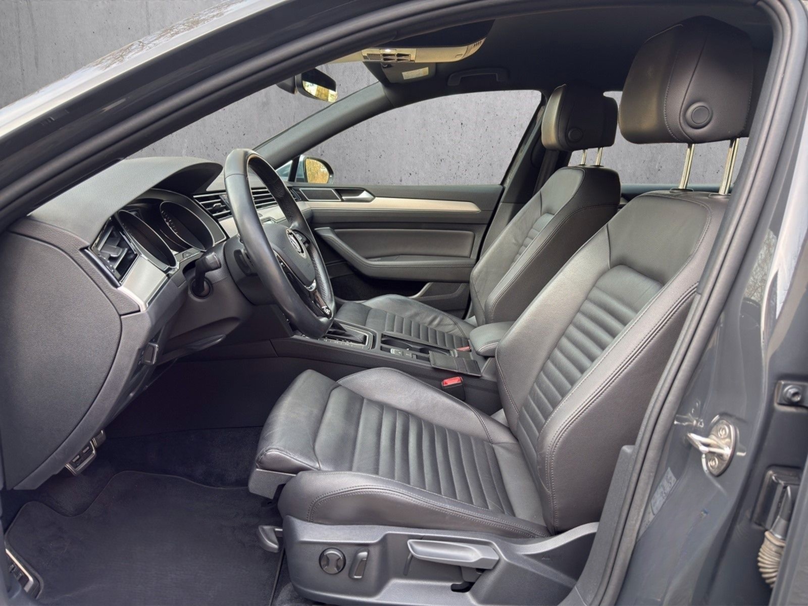 Volkswagen PASSAT°VARIANT°ALLTRACK°4MOTION°AUT°STANDHEIZUNG foto 13