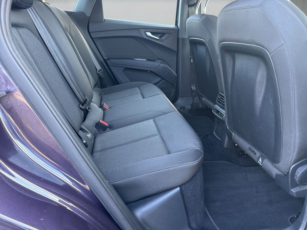 Audi Q4 35 e-tron *SOH92%*Navi*Kamera*HUD* foto 13