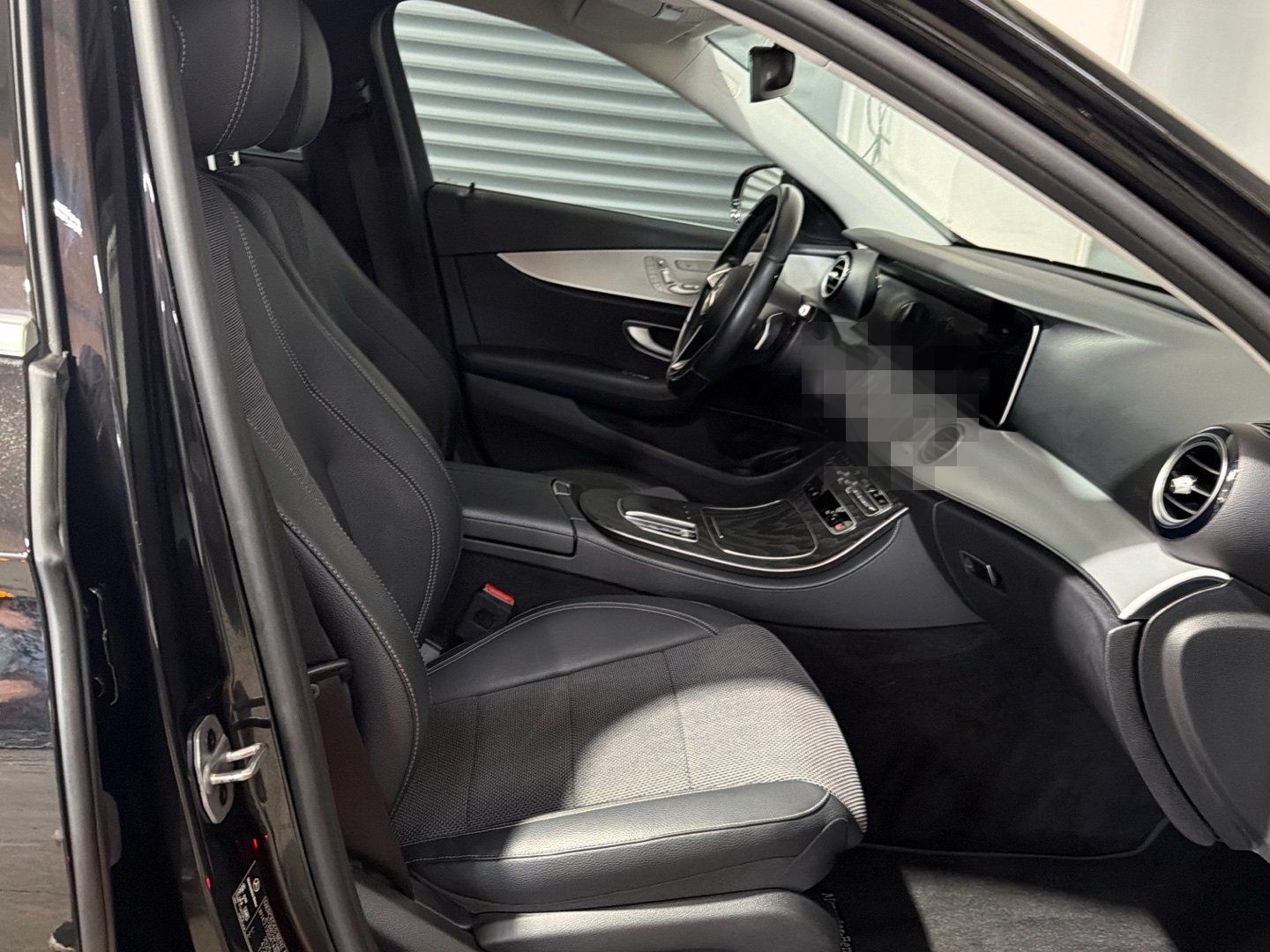 Mercedes-Benz E 220 d T Avantgarde Burmester Standheizung AHK foto 14