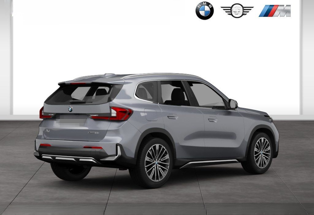 BMW X1 sDrive20i xLine HK HiFi DAB LED Pano.Dach foto 2