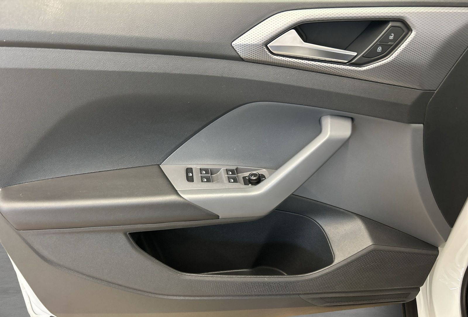 Volkswagen T-Cross 1.0 TSI Active R-LINE EXT.+DSG+LED+NAVI foto 21