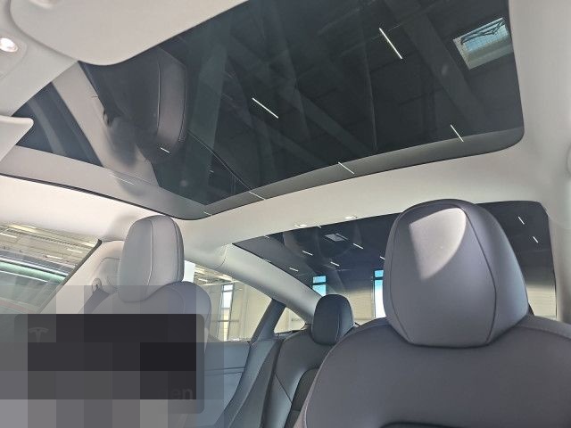 Tesla Model 3 Rear-Wheel Drive foto 17