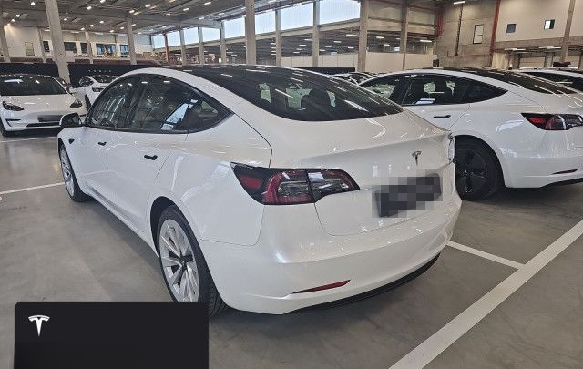 Tesla Model 3 Rear-Wheel Drive foto 4