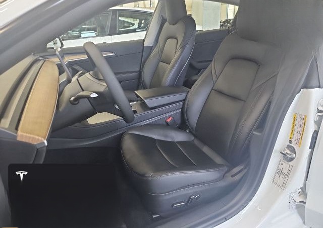 Tesla Model 3 Rear-Wheel Drive foto 9