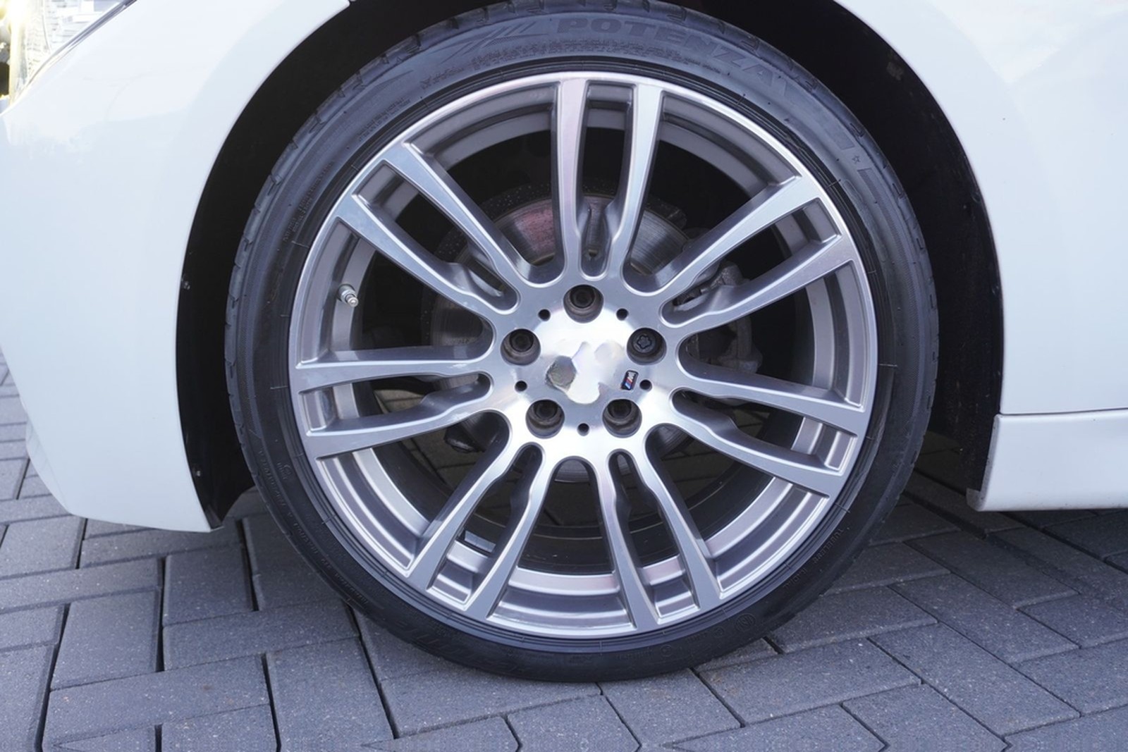 BMW 318i M Sport Shadow Aut. LED Navi Panorama Leder foto 36