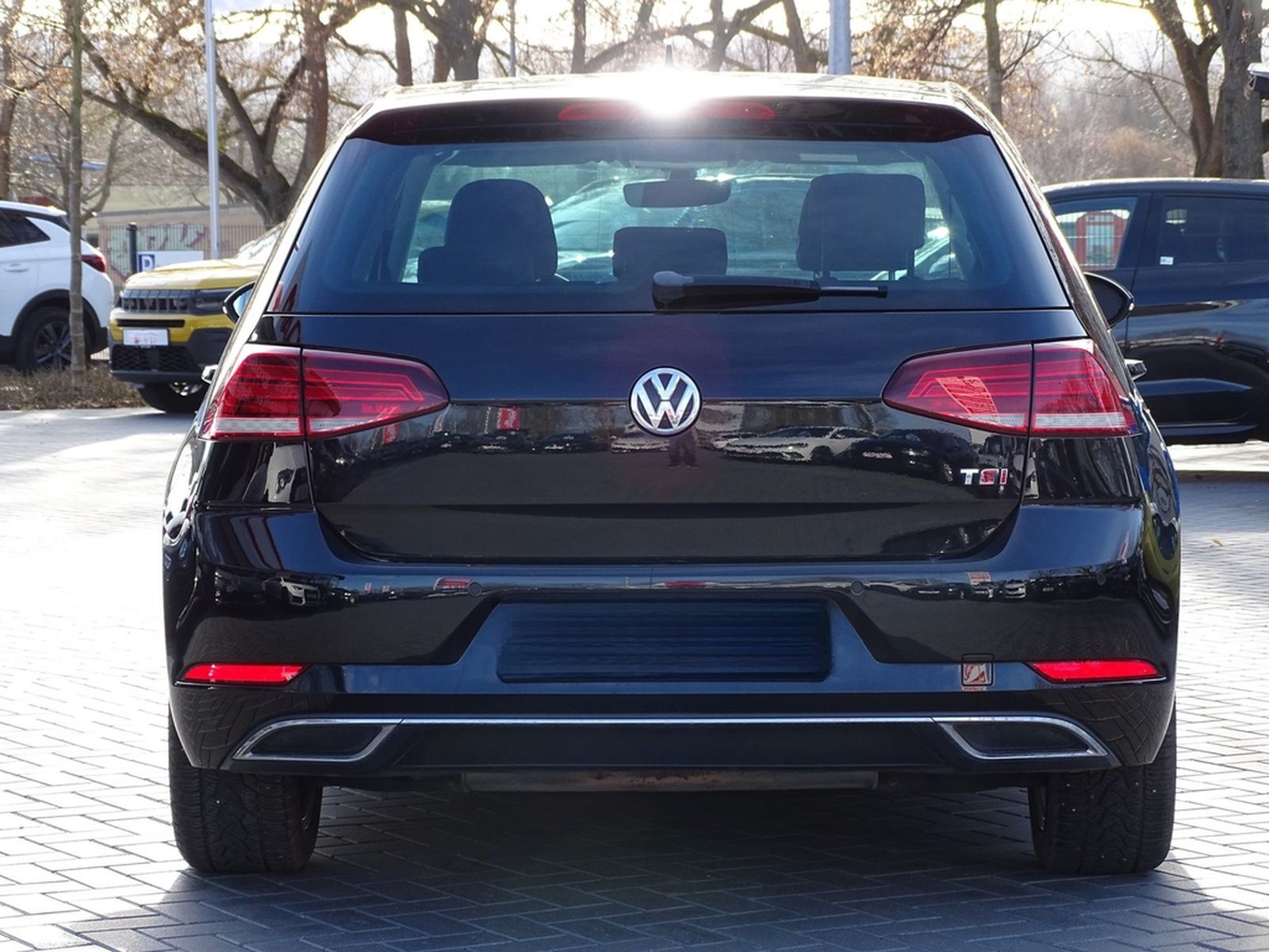 Volkswagen Golf VII 1.4 16V TSI Highline Sitzheizung Navi foto 4
