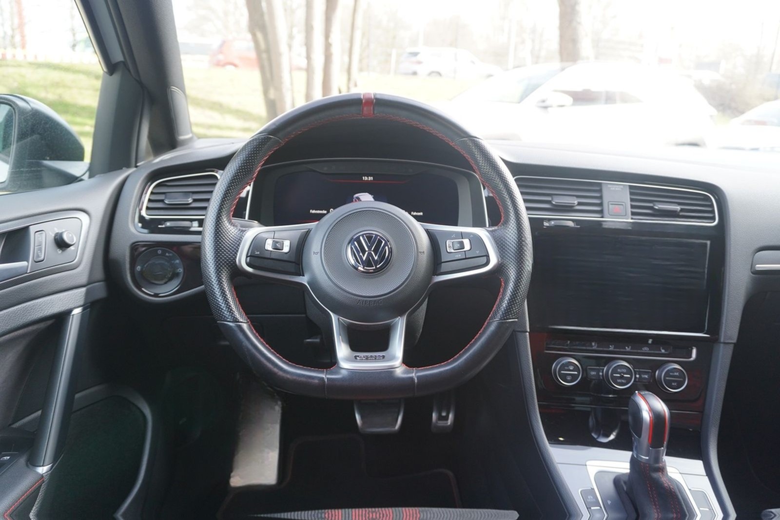 Volkswagen Golf VII 2.0 16V TSI GTI TCR LED PDC foto 11