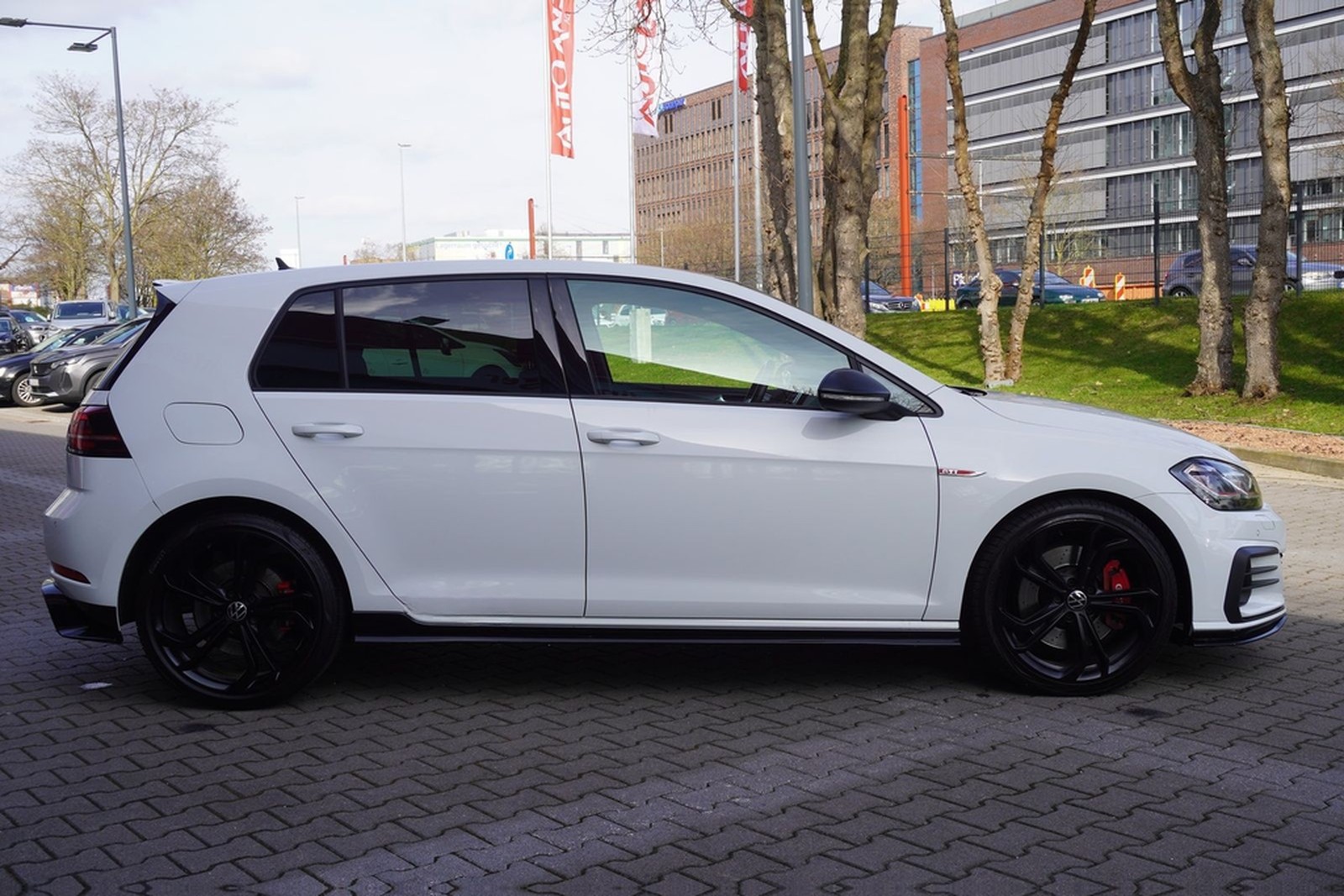 Volkswagen Golf VII 2.0 16V TSI GTI TCR LED PDC foto 5