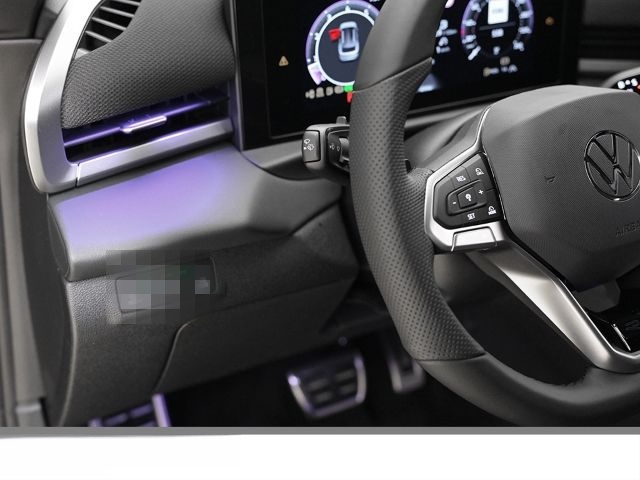 Volkswagen T-Roc R-Line 1.5 l eTSI DSG 110 kW IQ.Drive Easy foto 9