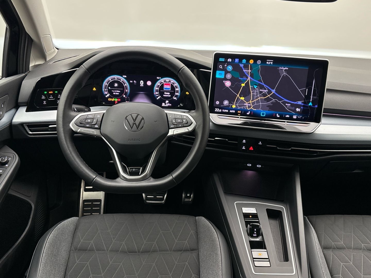 Volkswagen Golf VIII Life Goal 1.5 eTSI DSG LED AHK Sitzh. foto 8