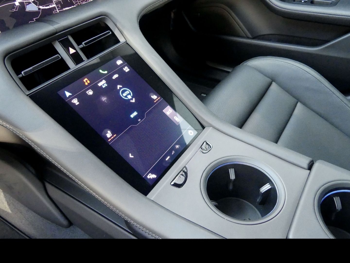 Porsche Taycan Sport Turismo, 14-WEGE, BOSE, 21-ZOLL foto 19