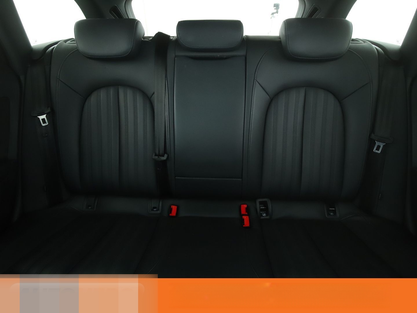 Audi A6 3.0 V6 TDI clean diesel quattro Aut.*NAVI*HUD foto 20