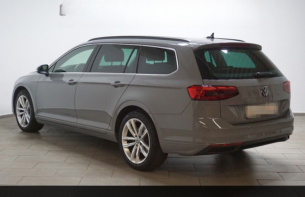 Volkswagen Passat 1.5TSI DSG Business AHK LED-Matrix Navi foto 6