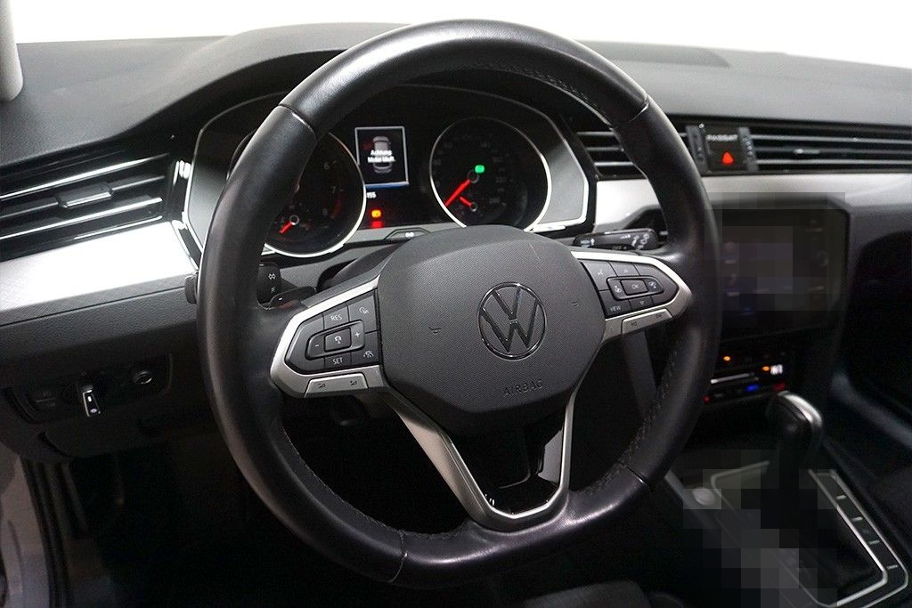 Volkswagen Passat 1.5TSI DSG Business AHK LED-Matrix Navi foto 8