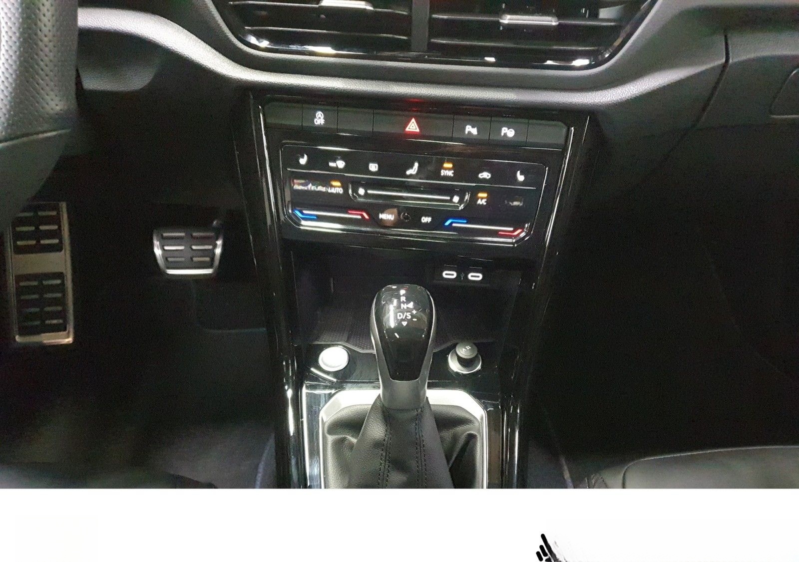 Volkswagen T-Roc R 2.0 TSI 4Motion DSG MATRIX-LED+PANO+AHK foto 10