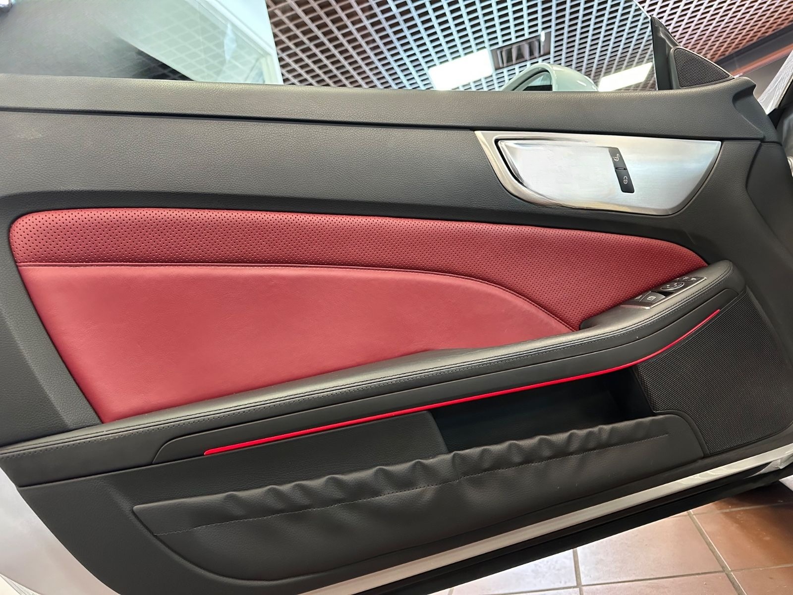Mercedes-Benz SLK 200 BlueEfficiency, Unfallfrei, 1. Hand, Aut foto 18