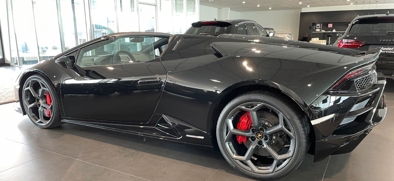 Lamborghini Huracán EVO Spyder | LIFT | SENSONUM | SOFORT foto 2