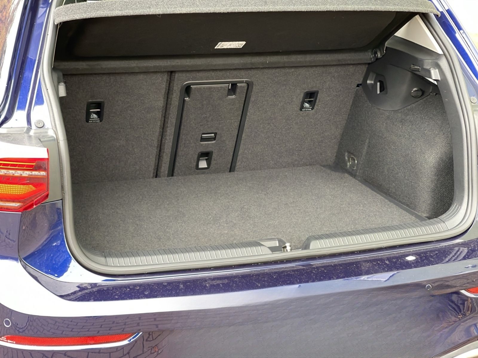 Volkswagen Golf 1,5 eTSI AUTOM PANORA ACC SCHECKHE GARANTIE foto 27
