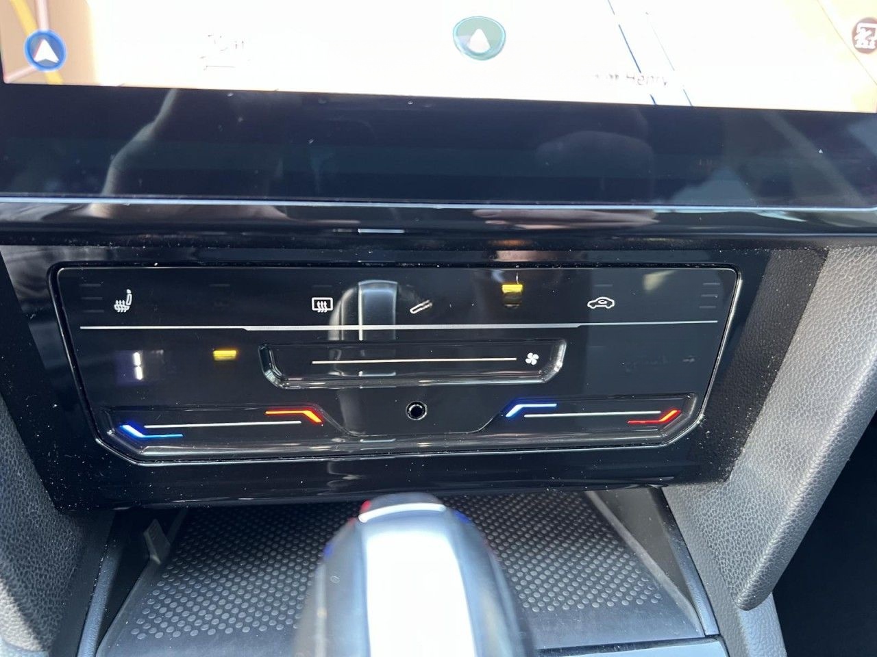 Volkswagen Passat Variant 2.0 TDI ACC+SHZ+PDC+RFK+NAVI+LED foto 13