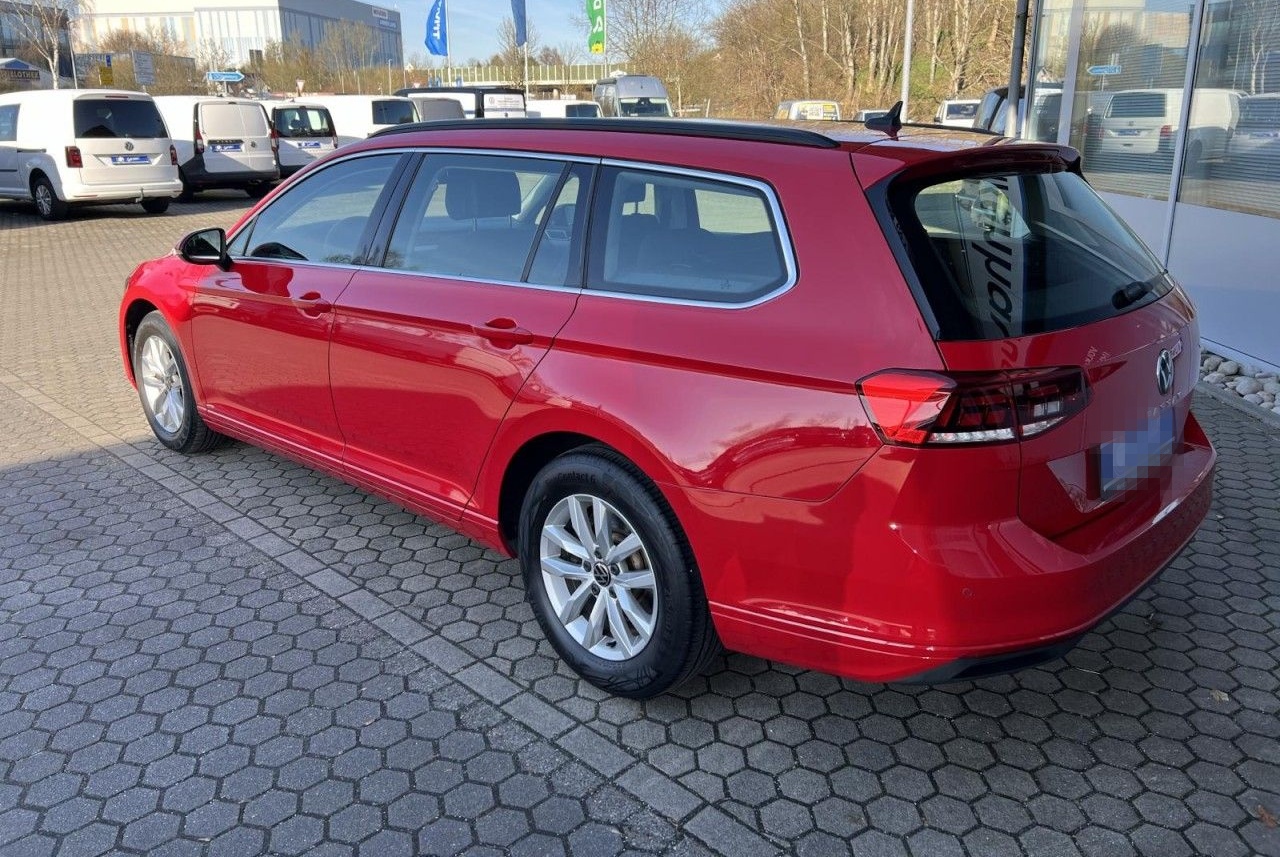 Volkswagen Passat Variant 2.0 TDI ACC+SHZ+PDC+RFK+NAVI+LED foto 4