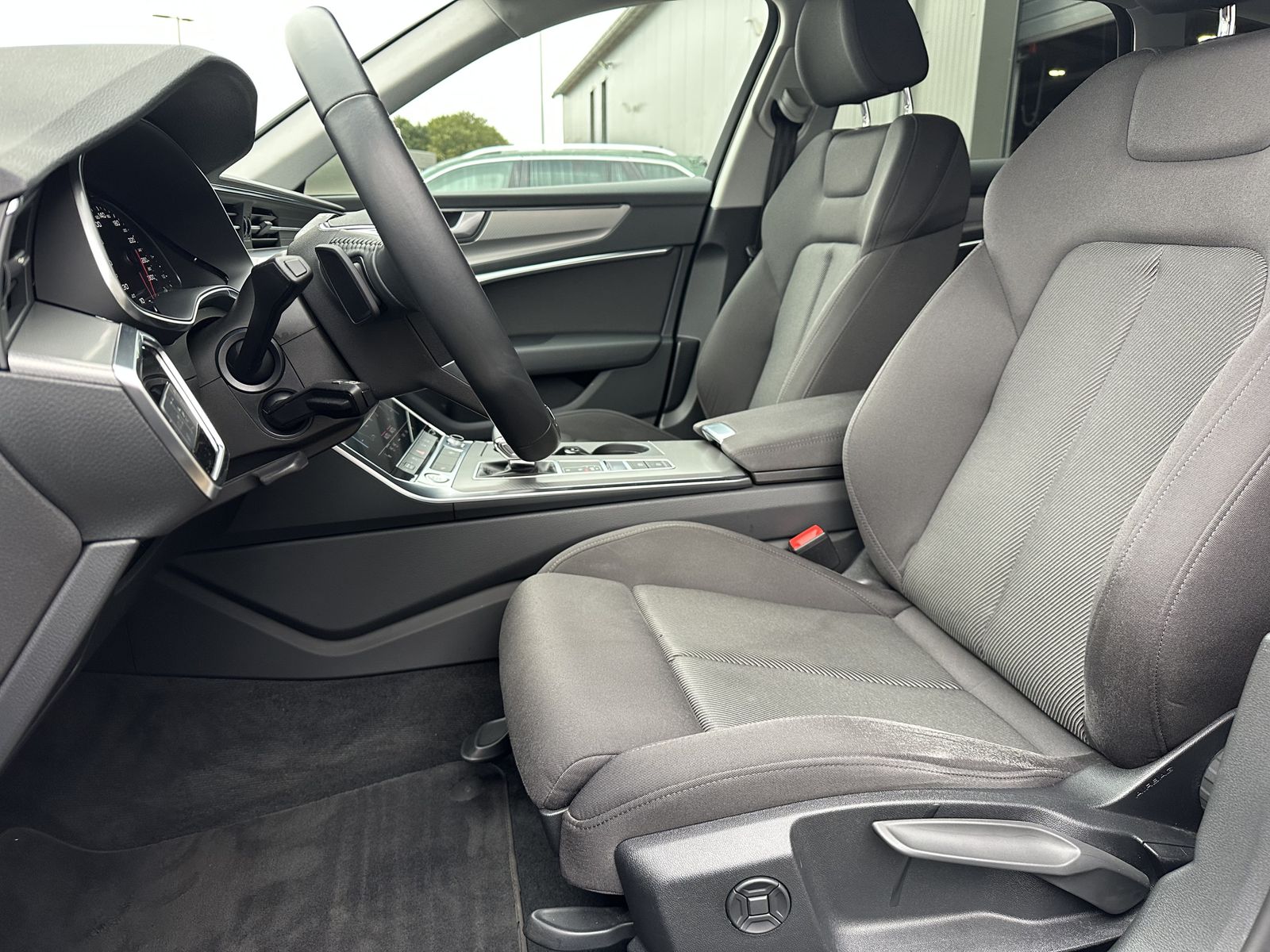 Audi A6 Avant 40 TDI Qu Sport NAV+LED+CARPLAY+1HD+PP  foto 9