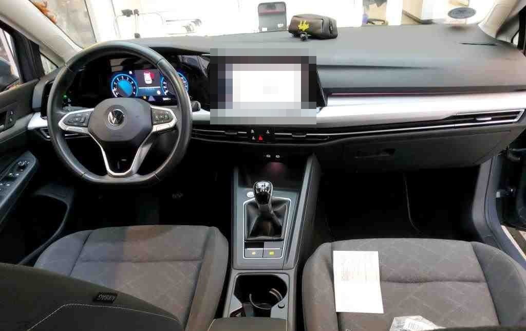 Volkswagen Golf VIII Lim. Life+1.5TSI+96kW+SHZ foto 3