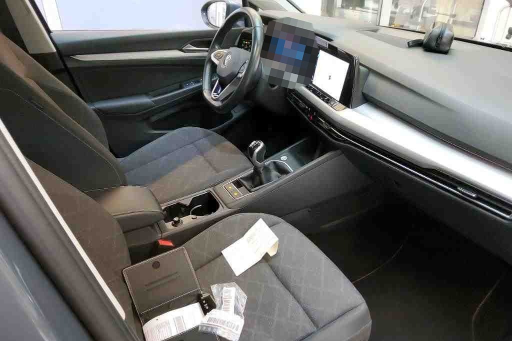 Volkswagen Golf VIII Lim. Life+1.5TSI+96kW+SHZ foto 4