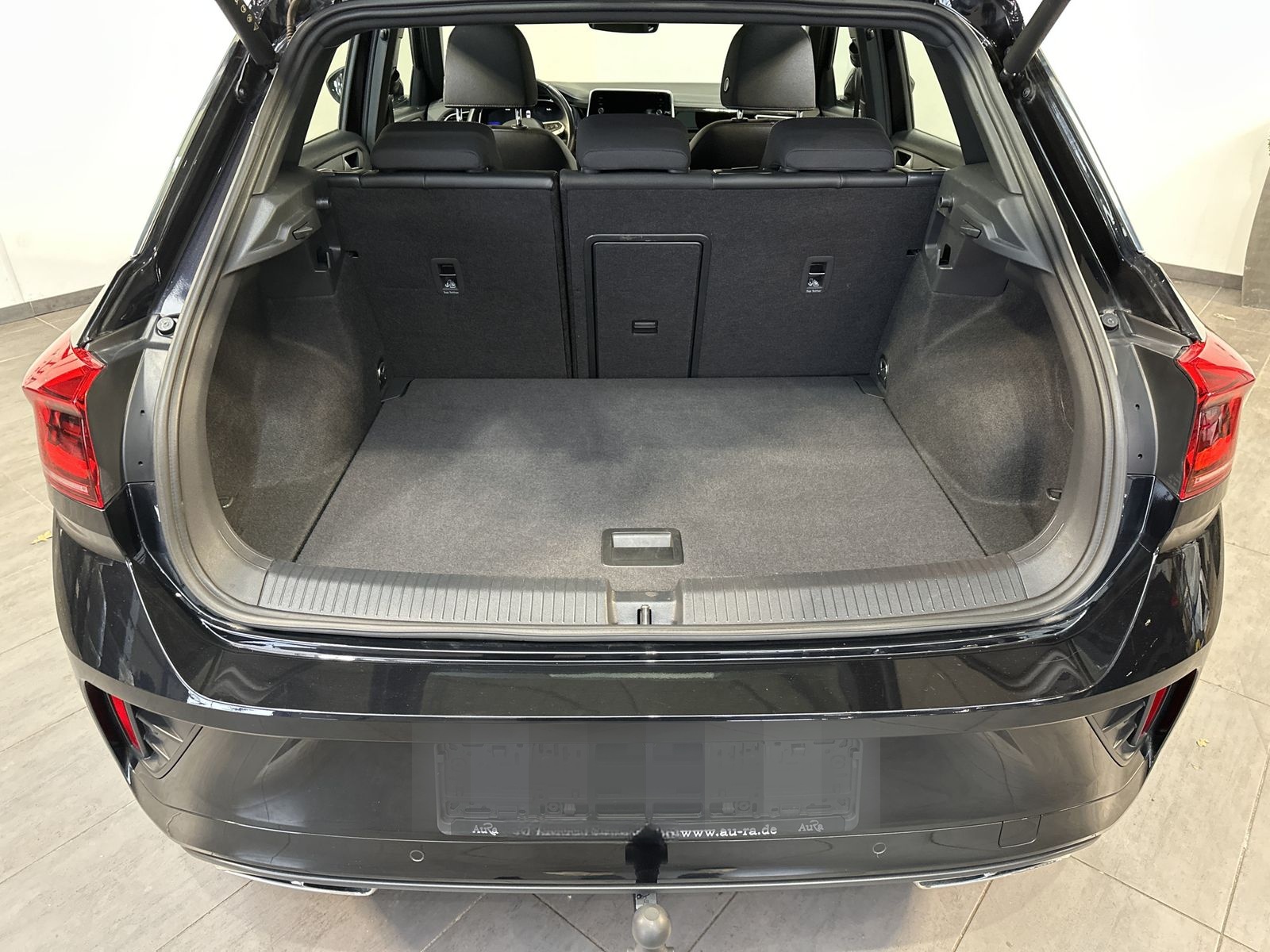 Volkswagen T-Roc R-Line 4Motion NAV+IQ-LIGHT+AHK+PANO+KAM foto 6