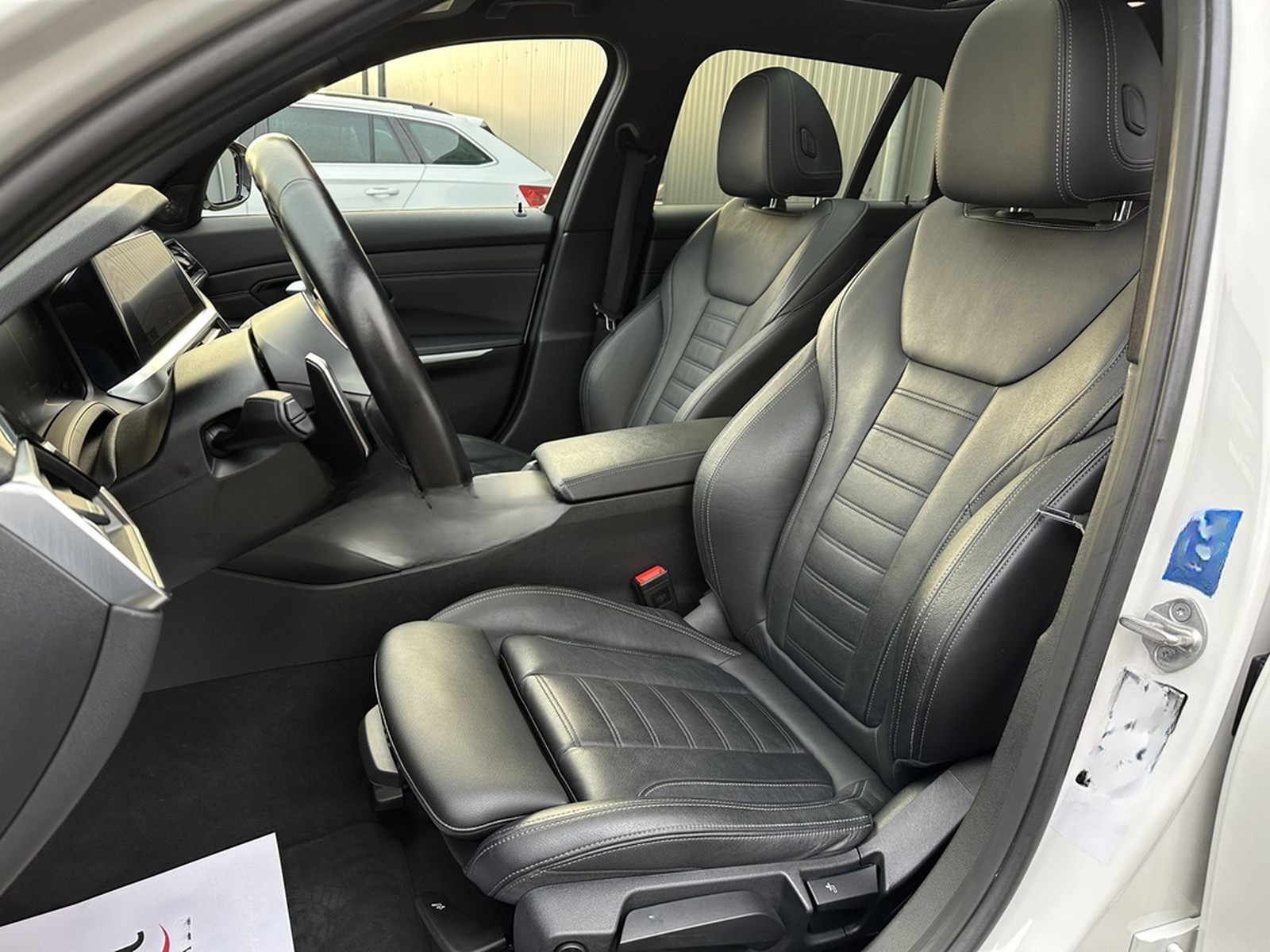 BMW 320d Touring xDrive M-Sport NAV+LASER+H&K+PANORA foto 9