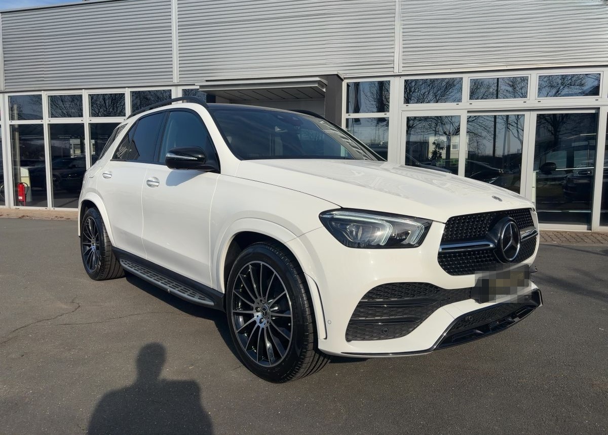 Mercedes-Benz GLE 300 d 4M AMG+NIGHT+AIRMATIC+AHK+DISTR.+PANO+ foto 5