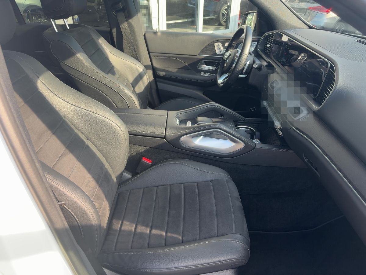 Mercedes-Benz GLE 300 d 4M AMG+NIGHT+AIRMATIC+AHK+DISTR.+PANO+ foto 8