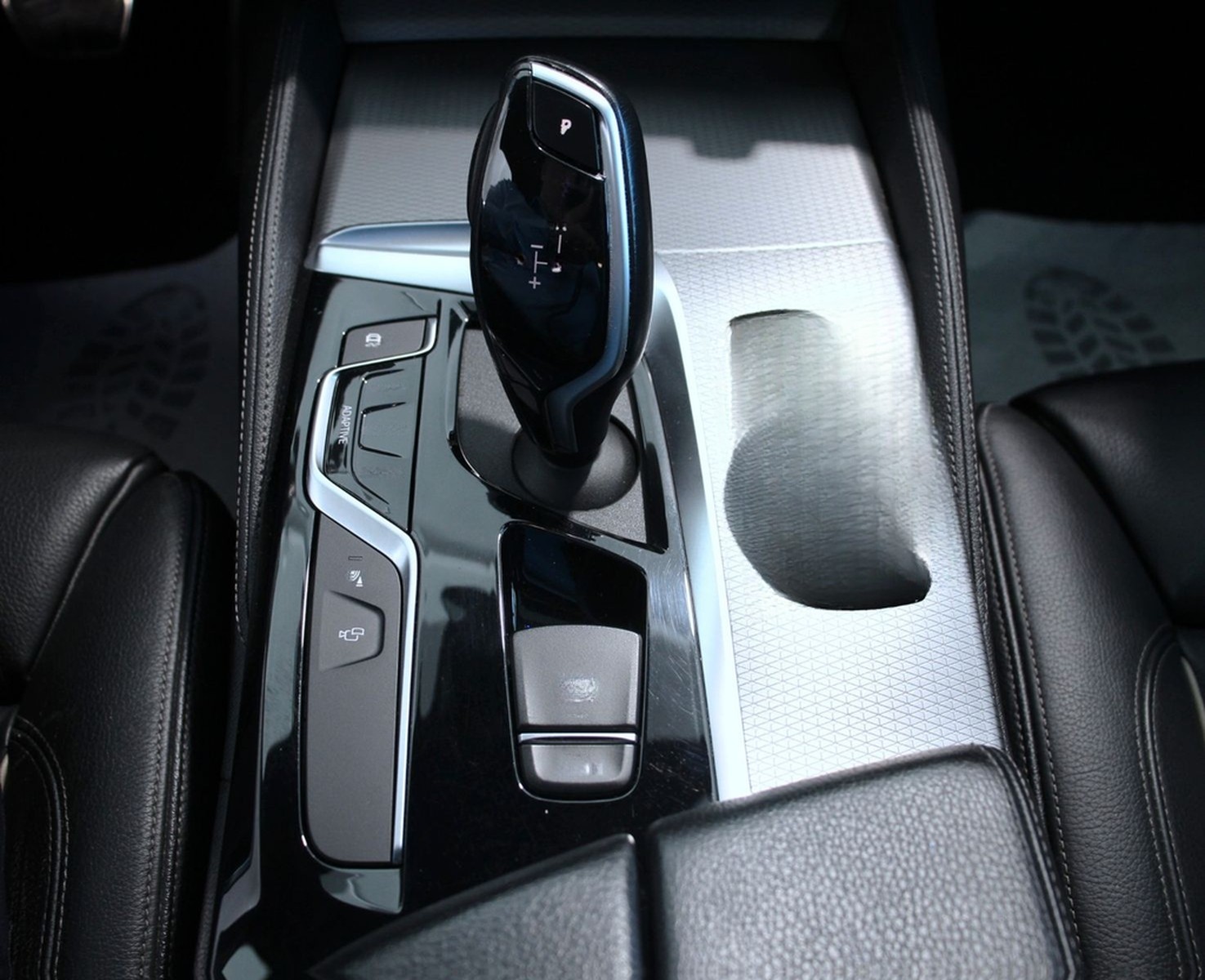 BMW 530d M Sport (G30) *A-LED*3D-View*AHK*Ambiente foto 19