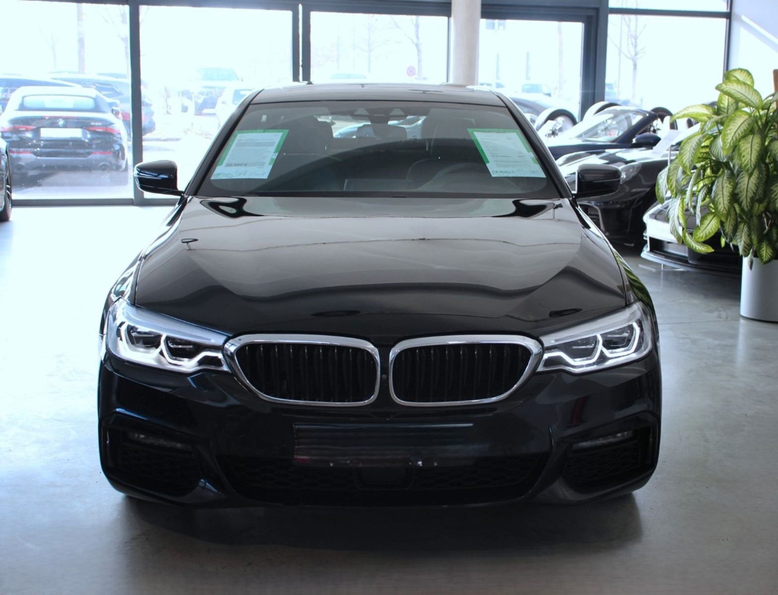 BMW 530d M Sport (G30) *A-LED*3D-View*AHK*Ambiente foto 4
