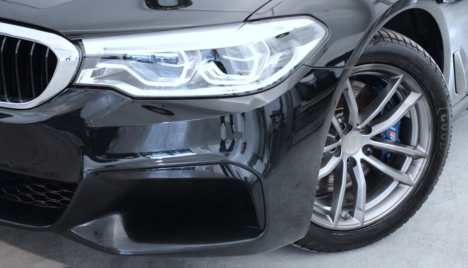 BMW 530d M Sport (G30) *A-LED*3D-View*AHK*Ambiente foto 36