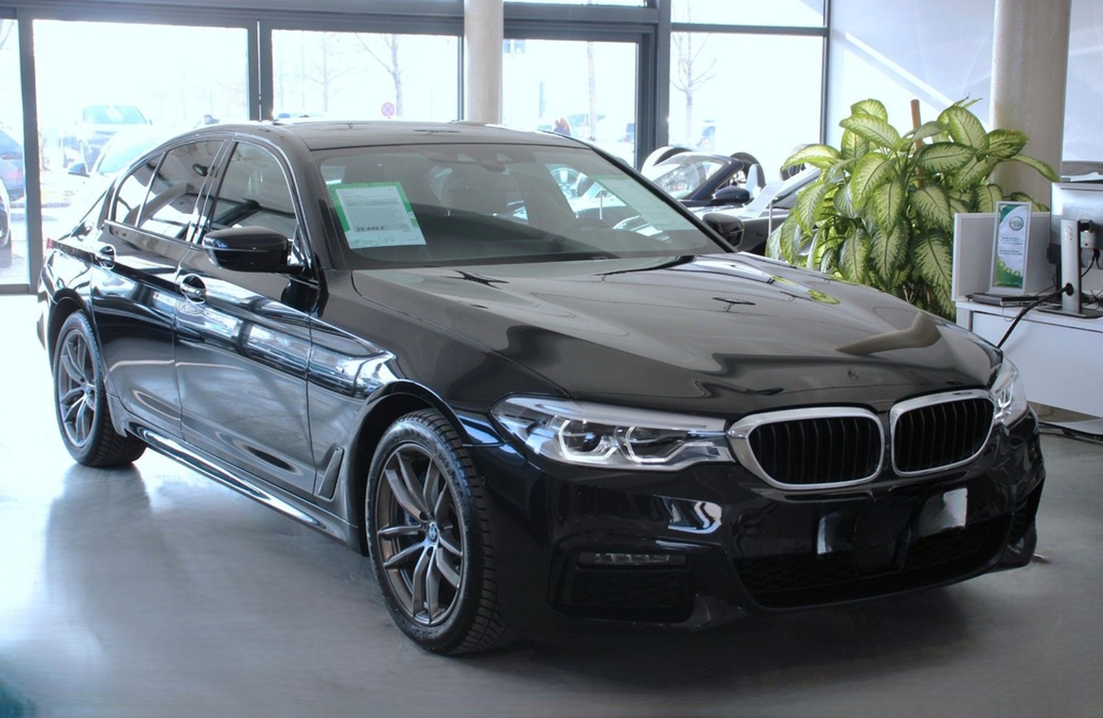 BMW 530d M Sport (G30) *A-LED*3D-View*AHK*Ambiente foto 5