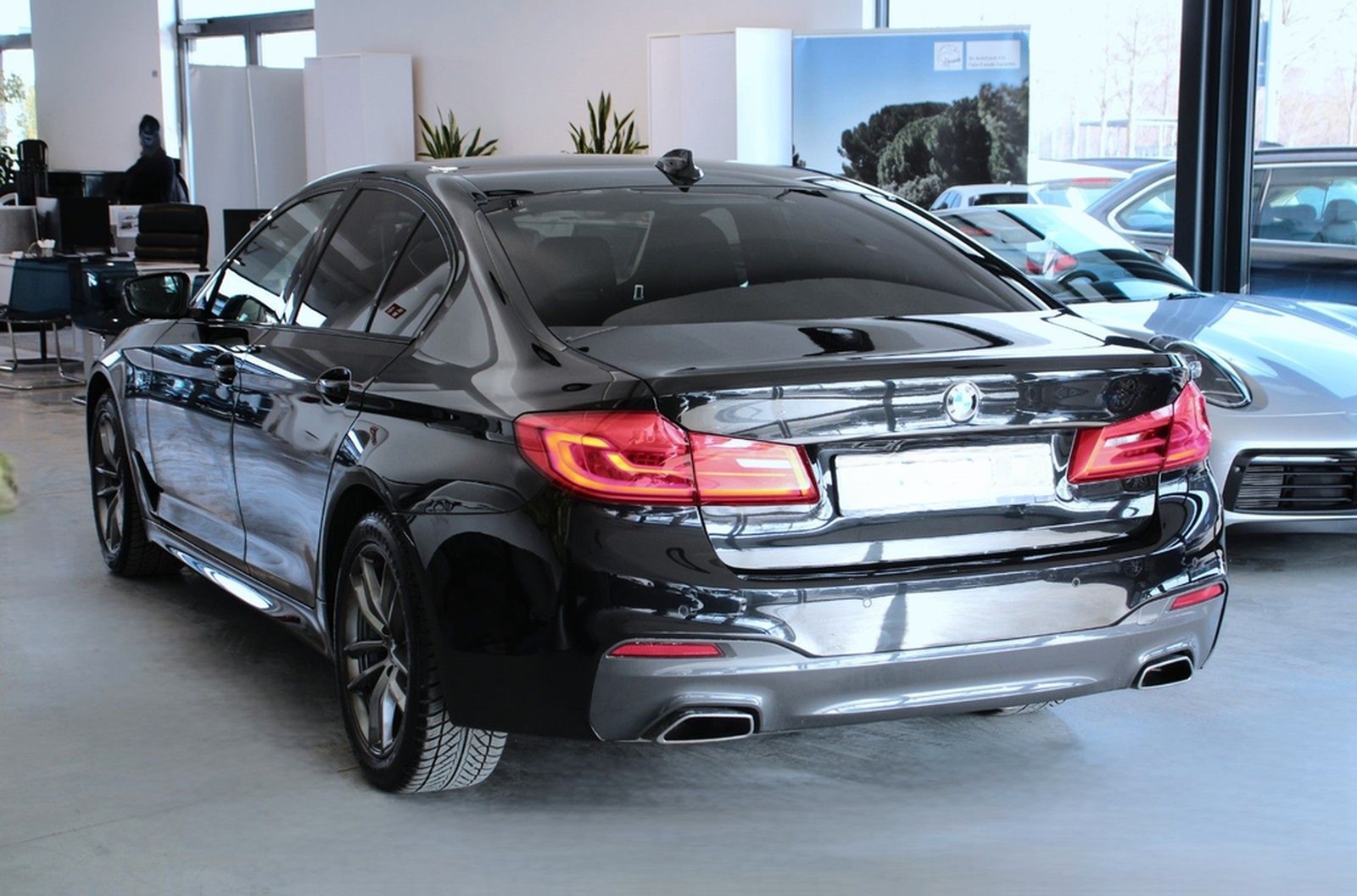 BMW 530d M Sport (G30) *A-LED*3D-View*AHK*Ambiente foto 8