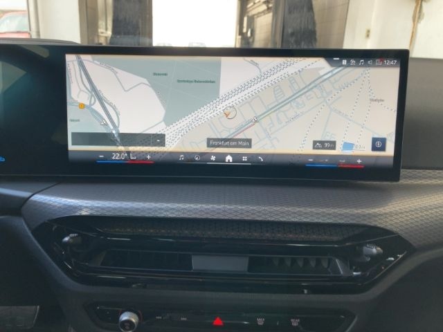 BMW 320 dA Tour M-Sport Pano AHK 19''SR adLED HUD Hi foto 10