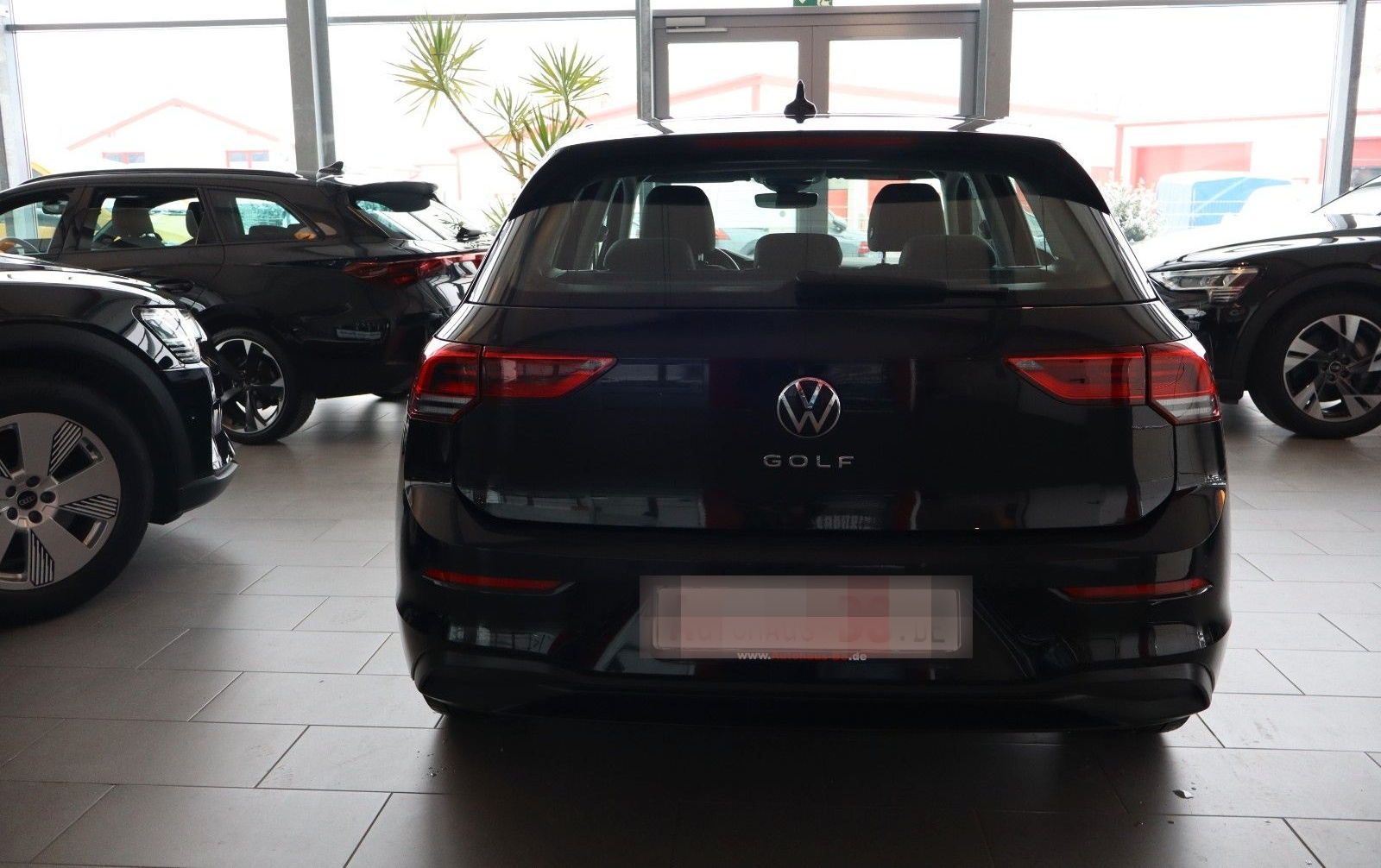 Volkswagen Golf VIII Limo Life 2.0 TDI,PDC,Navi,LED,AHK,2Hd foto 6