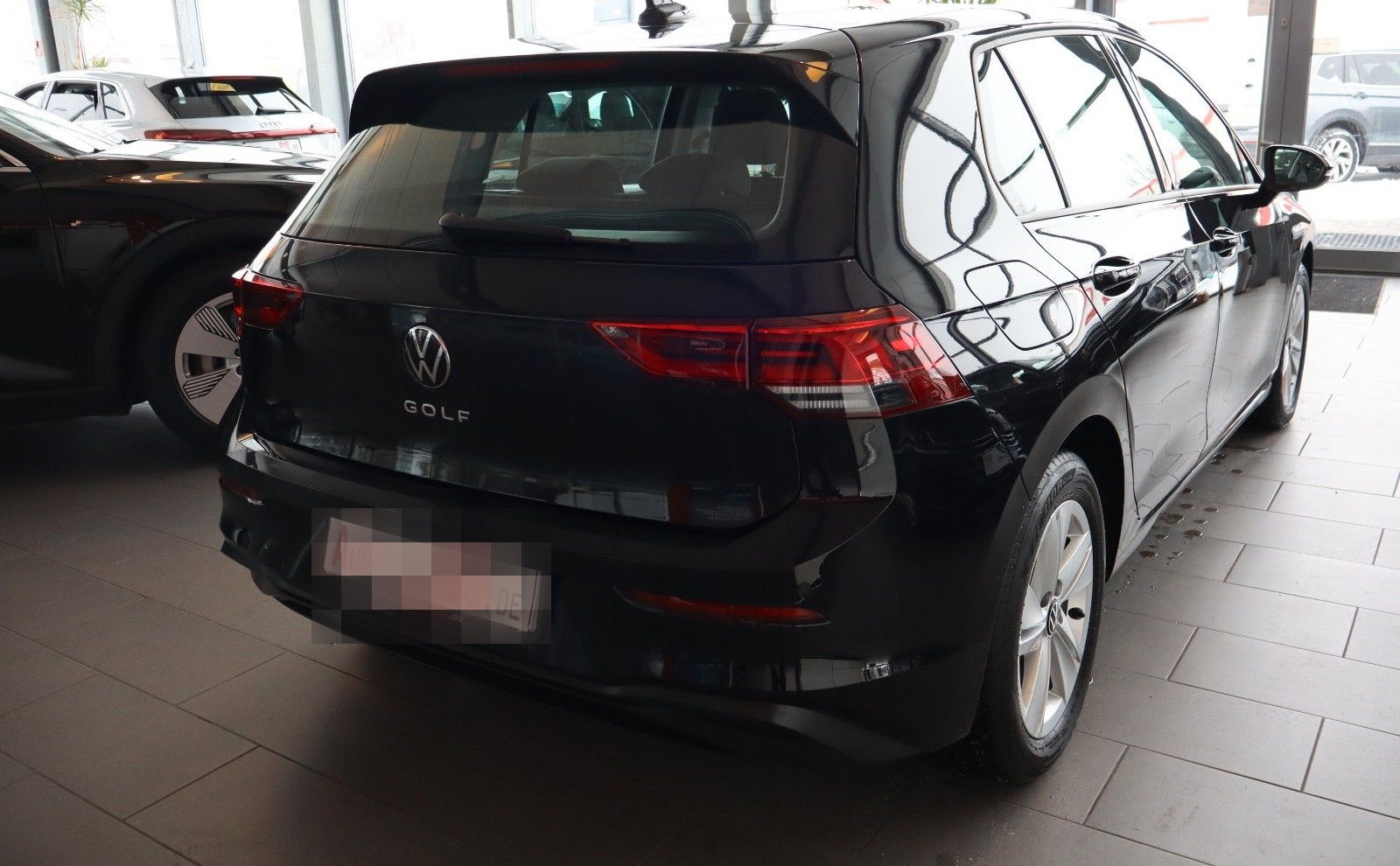 Volkswagen Golf VIII Limo Life 2.0 TDI,PDC,Navi,LED,AHK,2Hd foto 9