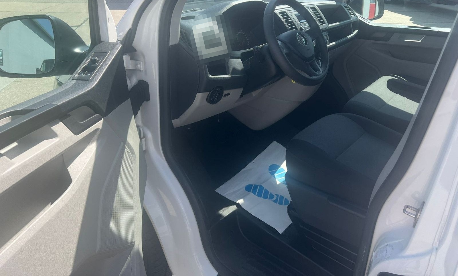 Volkswagen T6 Kombi lang 9Sitzer DSG KLIMA, PDC, SCHECKHEFT foto 10