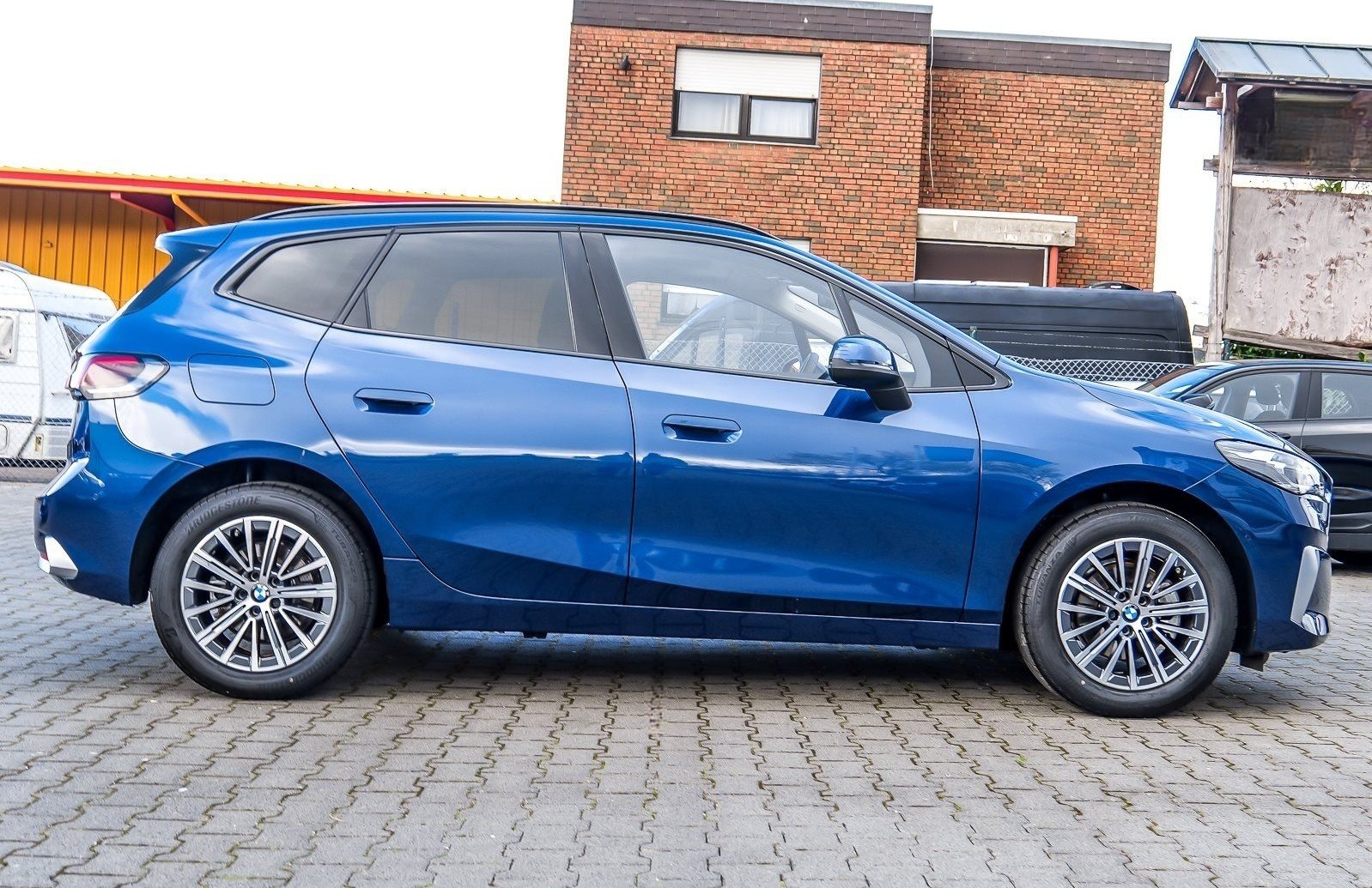 BMW 220i ActiveTourer LuxuryLine Pano AHK HK foto 10