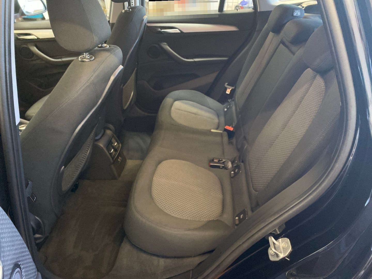 BMW X1 sDrive 18i Advantage Navi SHZ Tempomat foto 9