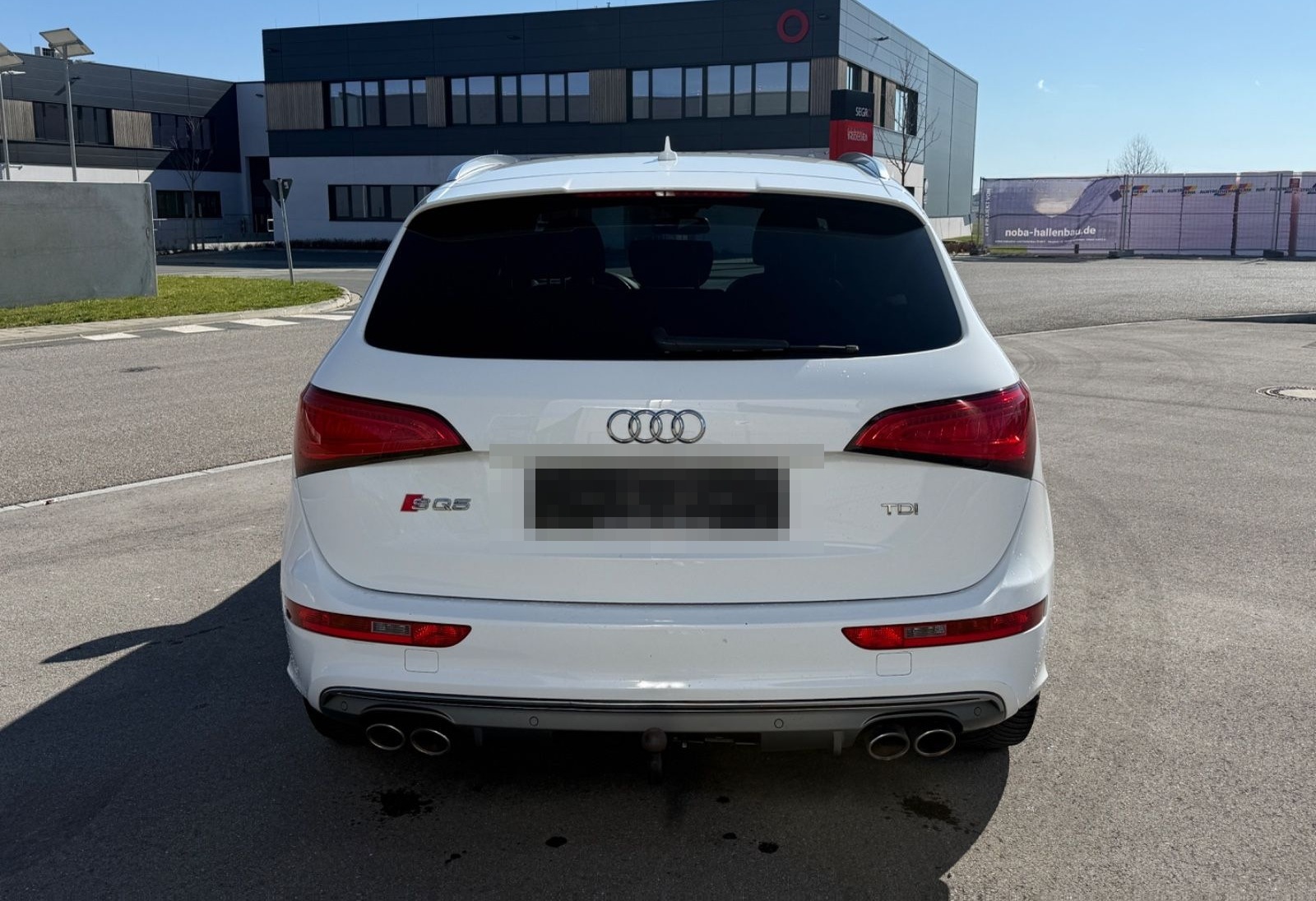 Audi SQ5 3.0 TDI quattro/2.Hd/Alcantara/Navi/AHK/LED/ foto 4