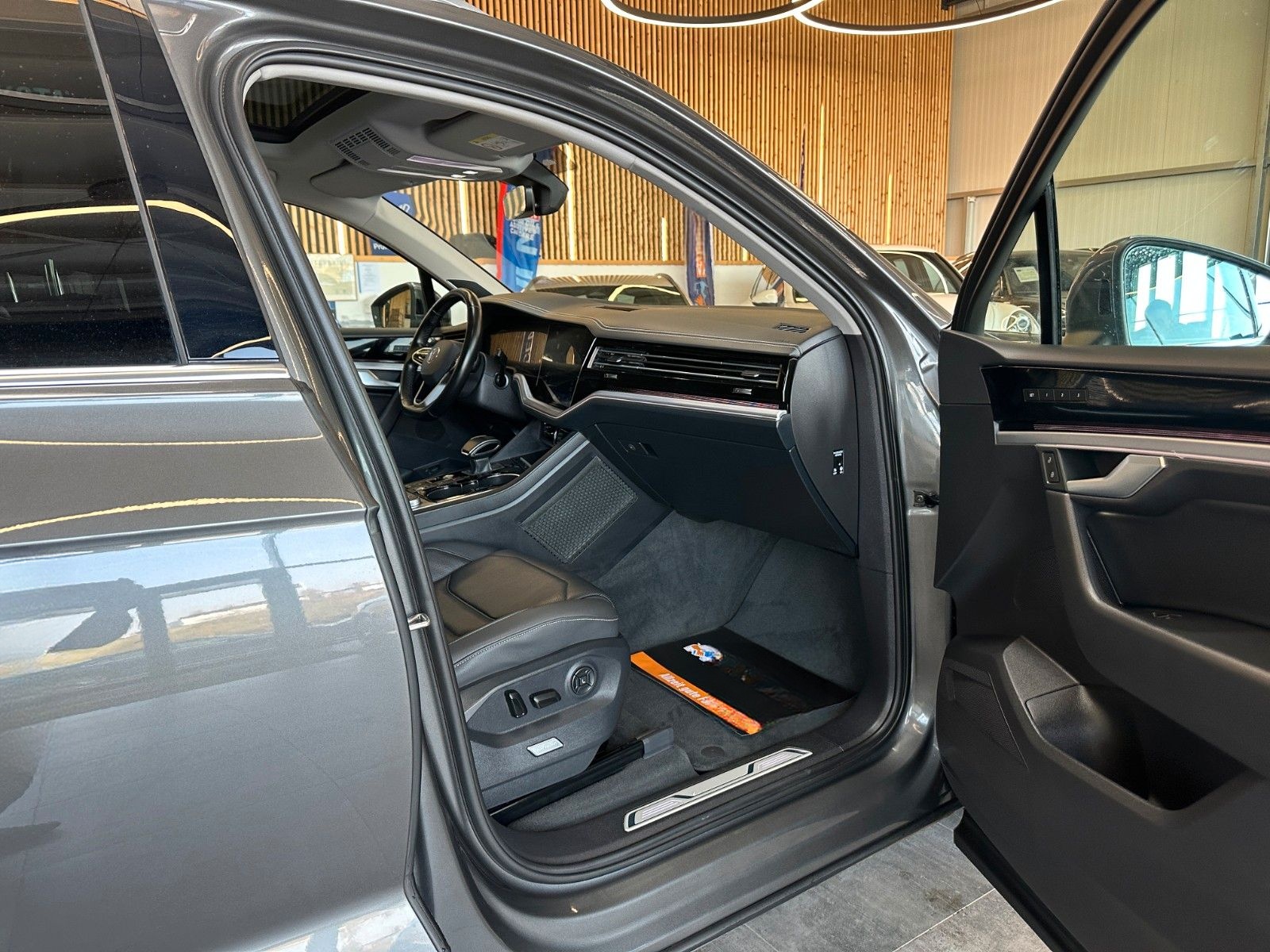 Volkswagen Touareg 4Motion eHybrid *1.Hand*HeadUP*Voll* foto 23