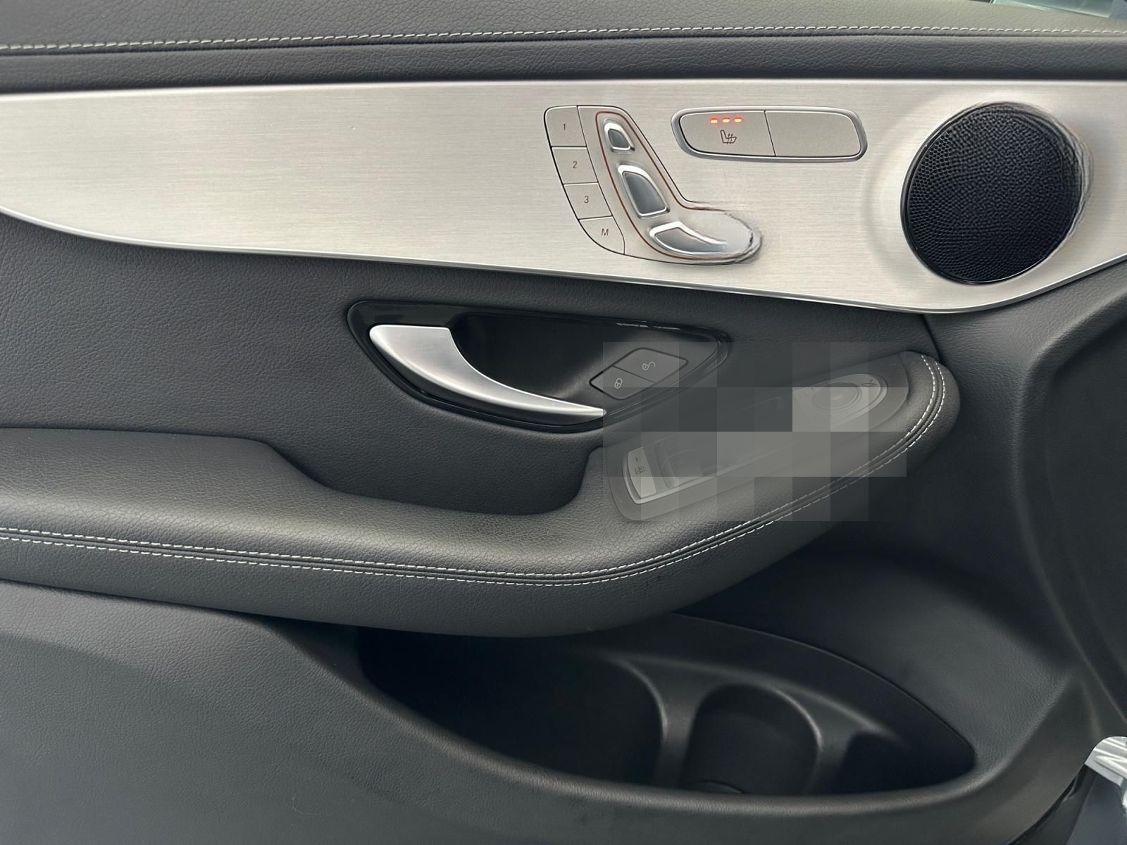 Mercedes-Benz GLC 220 d 4M  AHK LED Sitzhzg Memory CarPlay DAB foto 9